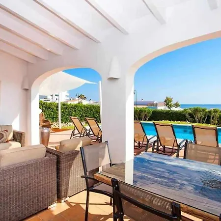 Bini Oran- Gran Piscina, Vistas Al Mar
